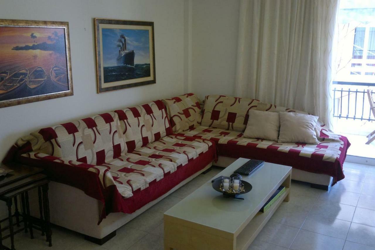 Elegant Athenian Apartment Exterior photo